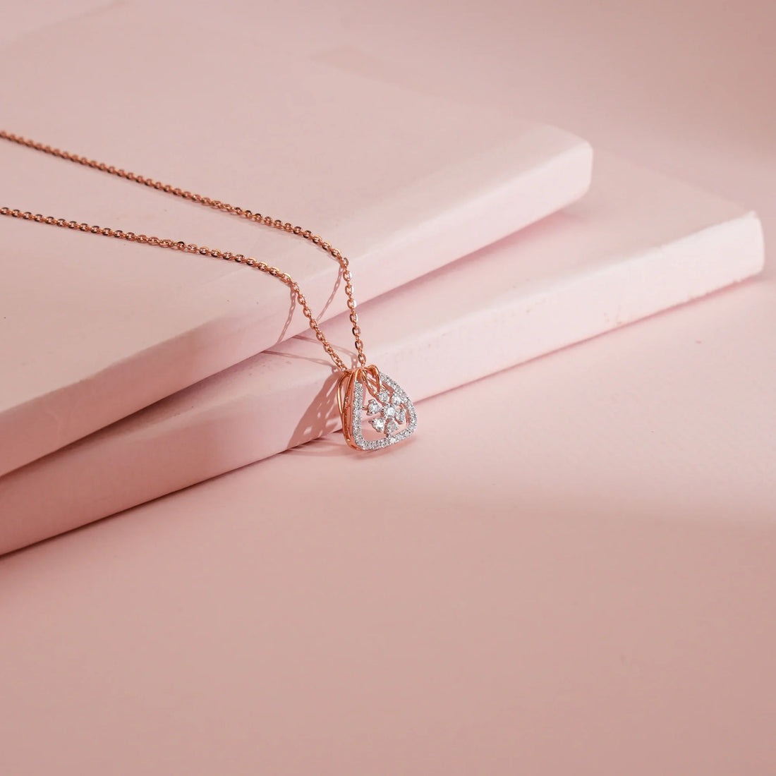 Pendants Are Gaining Popularity